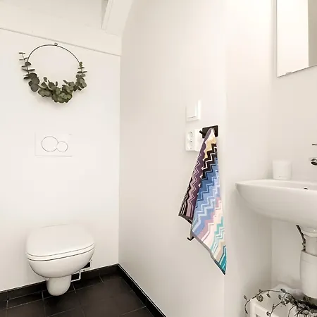 Penthouse With Rooftop Terrace & Balcony * Берген